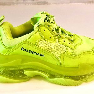Size 8 Mens Balenciaga Triple S Triple Green        EU 41